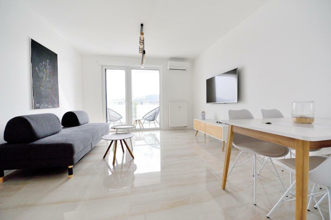 Center Aupark Apartment Piest'any Exterior photo